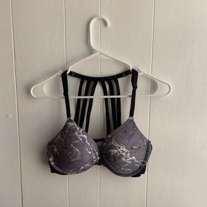 PINK Wear Everywhere Push-Up Bra